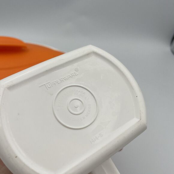 Tupperware Insulated Heat & Serve Gravy Boat Creamer Lid 5168A, 5169A, 5170A - Picture 5 of 6